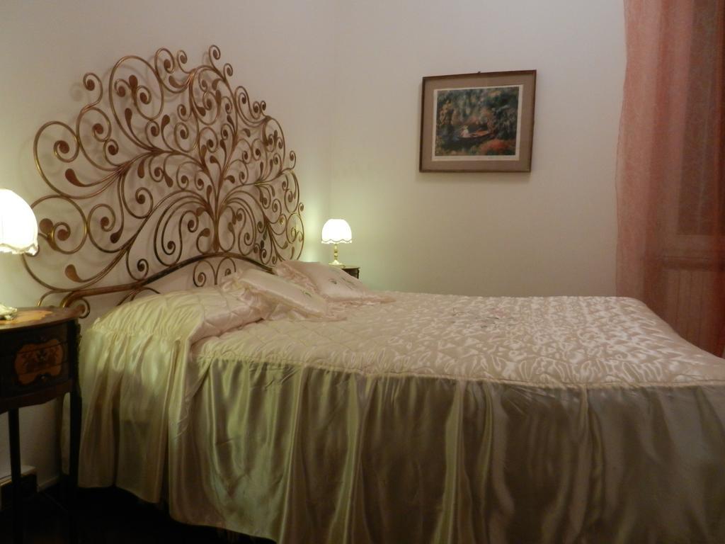 Villa Puccini Bed & Breakfast Лекко Номер фото